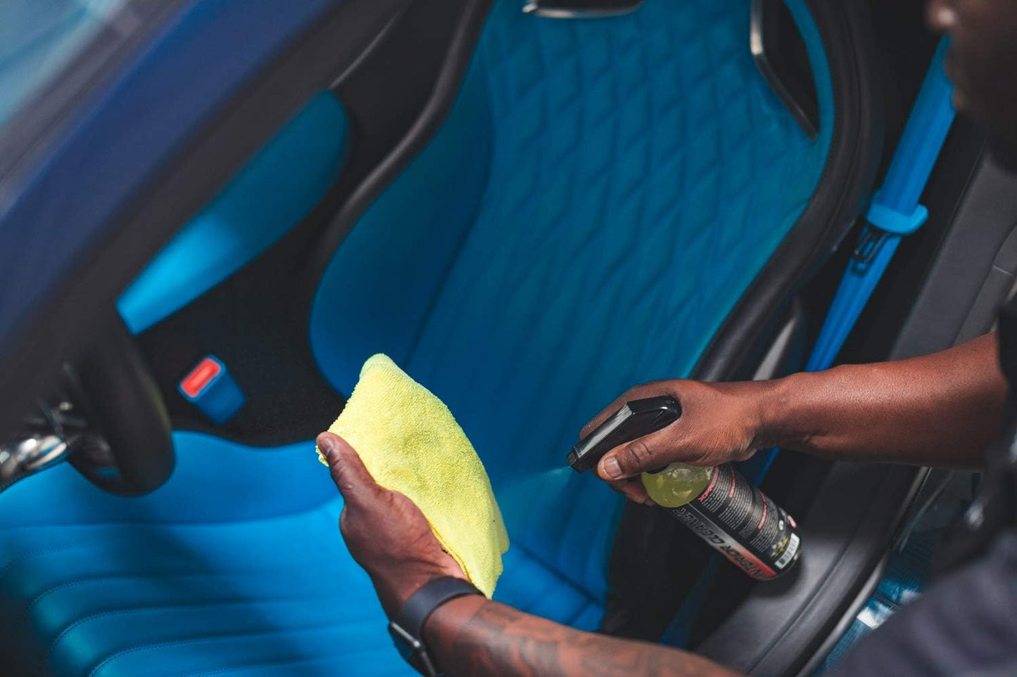 P & S PROFESSIONAL DETAIL PRODUCTS - Xpress Interior Cleaner, All-In-One Solution Safely Removes Traffic Marks, Dirt, Grease, Oil; Works on Leather, Vinyl, Plastic; Fresh Scent - 5 Gallon